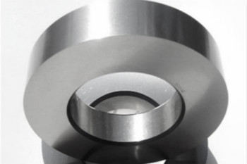 不銹鋼帶和不銹鋼板哪個貴？