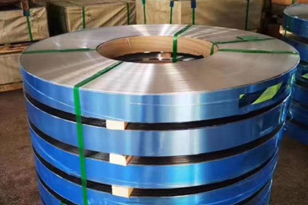 304不銹鋼帶和201不銹鋼帶的特性、應用和優(yōu)缺點